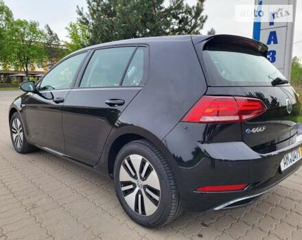 Черный Фольксваген e-Golf, объемом двигателя 0 л и пробегом 56 тыс. км за 14950 $, фото 4 на Automoto.ua