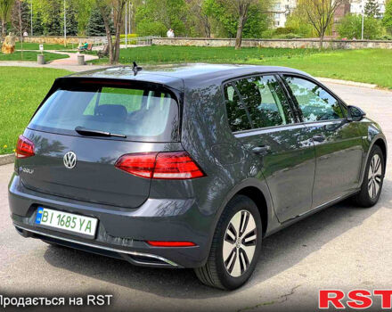 Черный Фольксваген e-Golf, объемом двигателя 0 л и пробегом 46 тыс. км за 16700 $, фото 3 на Automoto.ua