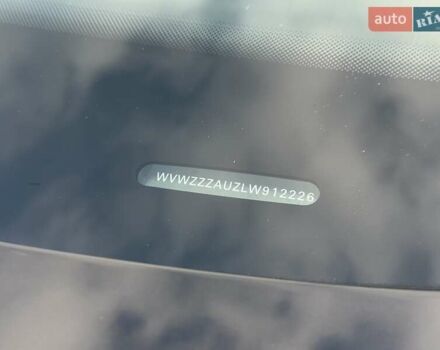 Черный Фольксваген e-Golf, объемом двигателя 0 л и пробегом 64 тыс. км за 16000 $, фото 29 на Automoto.ua