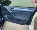 Черный Фольксваген e-Golf, объемом двигателя 0 л и пробегом 49 тыс. км за 15800 $, фото 24 на Automoto.ua