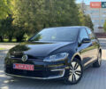 Черный Фольксваген e-Golf, объемом двигателя 0 л и пробегом 99 тыс. км за 13390 $, фото 1 на Automoto.ua