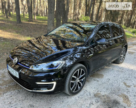 Чорний Фольксваген e-Golf, об'ємом двигуна 0 л та пробігом 39 тис. км за 17800 $, фото 10 на Automoto.ua