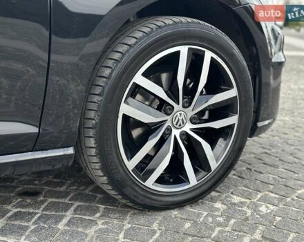 Черный Фольксваген e-Golf, объемом двигателя 0 л и пробегом 64 тыс. км за 16000 $, фото 8 на Automoto.ua