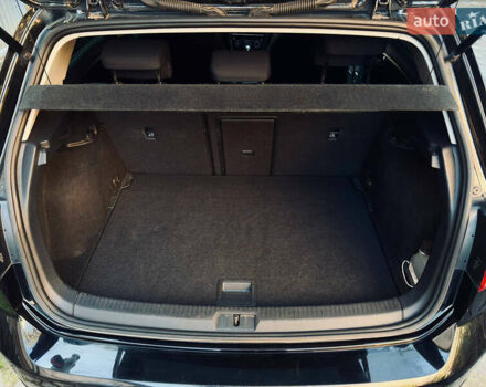 Черный Фольксваген e-Golf, объемом двигателя 0 л и пробегом 59 тыс. км за 13500 $, фото 21 на Automoto.ua