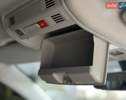 Черный Фольксваген e-Golf, объемом двигателя 0 л и пробегом 64 тыс. км за 16000 $, фото 35 на Automoto.ua