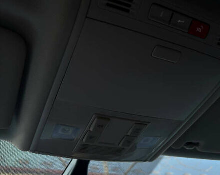 Черный Фольксваген e-Golf, объемом двигателя 0 л и пробегом 59 тыс. км за 13500 $, фото 17 на Automoto.ua