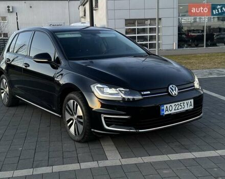 Черный Фольксваген e-Golf, объемом двигателя 0 л и пробегом 80 тыс. км за 13500 $, фото 14 на Automoto.ua