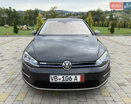 Чорний Фольксваген e-Golf, об'ємом двигуна 0 л та пробігом 100 тис. км за 16700 $, фото 1 на Automoto.ua