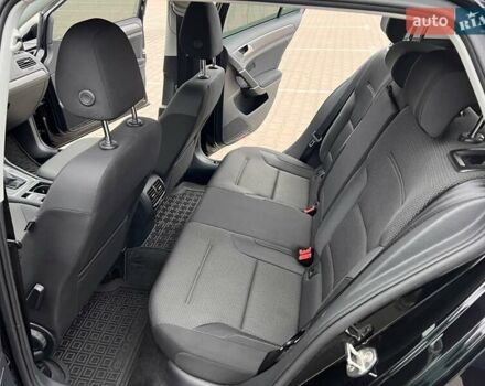 Черный Фольксваген e-Golf, объемом двигателя 0 л и пробегом 135 тыс. км за 14600 $, фото 17 на Automoto.ua