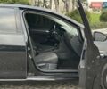 Черный Фольксваген e-Golf, объемом двигателя 0 л и пробегом 64 тыс. км за 16000 $, фото 30 на Automoto.ua