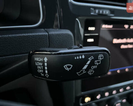 Чорний Фольксваген e-Golf, об'ємом двигуна 0 л та пробігом 82 тис. км за 14400 $, фото 81 на Automoto.ua