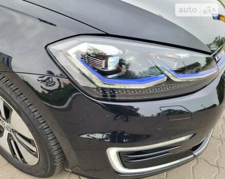 Черный Фольксваген e-Golf, объемом двигателя 0 л и пробегом 56 тыс. км за 14950 $, фото 10 на Automoto.ua