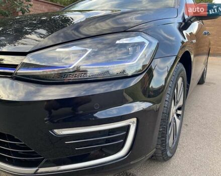 Черный Фольксваген e-Golf, объемом двигателя 0 л и пробегом 53 тыс. км за 15500 $, фото 21 на Automoto.ua