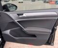 Черный Фольксваген e-Golf, объемом двигателя 0 л и пробегом 135 тыс. км за 14600 $, фото 20 на Automoto.ua