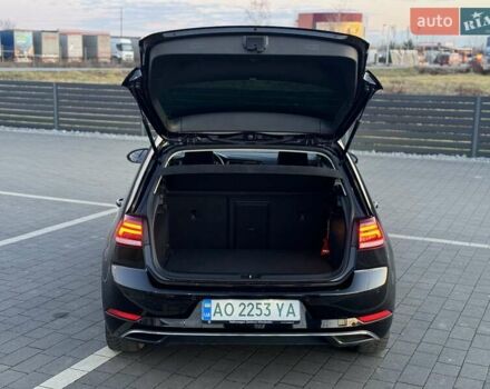 Черный Фольксваген e-Golf, объемом двигателя 0 л и пробегом 80 тыс. км за 13500 $, фото 19 на Automoto.ua