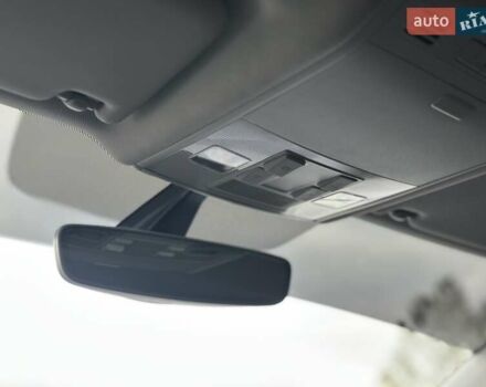 Черный Фольксваген e-Golf, объемом двигателя 0 л и пробегом 64 тыс. км за 16000 $, фото 16 на Automoto.ua