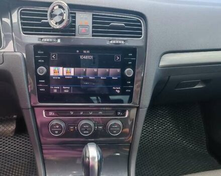 Чорний Фольксваген e-Golf, об'ємом двигуна 0 л та пробігом 80 тис. км за 16500 $, фото 5 на Automoto.ua