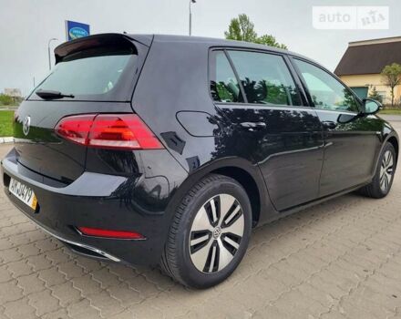 Черный Фольксваген e-Golf, объемом двигателя 0 л и пробегом 56 тыс. км за 14950 $, фото 2 на Automoto.ua