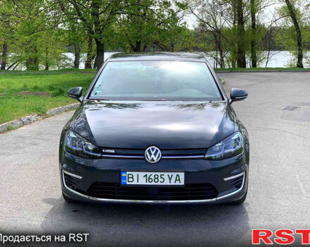 Черный Фольксваген e-Golf, объемом двигателя 0 л и пробегом 46 тыс. км за 16700 $, фото 2 на Automoto.ua