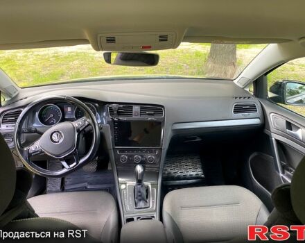 Чорний Фольксваген e-Golf, об'ємом двигуна 0 л та пробігом 62 тис. км за 15200 $, фото 10 на Automoto.ua