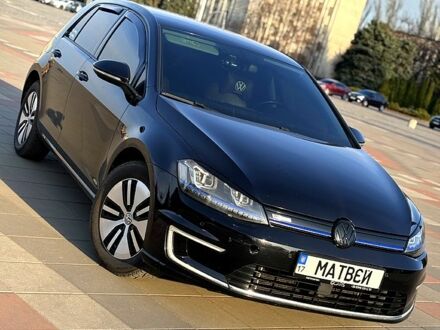 Фольксваген e-Golf 2014 в Глобино на Automoto.ua Черный Фольксваген e-Golf, объемом двигателя 0 л и пробегом 148 тыс. км за 8900 $, фото 1 на Automoto.ua