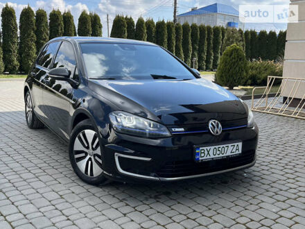 Черный Фольксваген e-Golf, объемом двигателя 0 л и пробегом 139 тыс. км за 10000 $, фото 1 на Automoto.ua