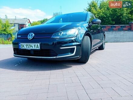 Чорний Фольксваген e-Golf, об'ємом двигуна 0 л та пробігом 123 тис. км за 9350 $, фото 1 на Automoto.ua