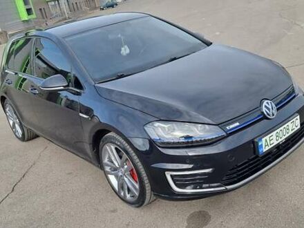 Фольксваген e-Golf 2015 в Кривом Роге на Automoto.ua Черный Фольксваген e-Golf, объемом двигателя 0 л и пробегом 89 тыс. км за 10900 $, фото 1 на Automoto.ua