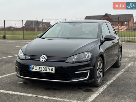 Черный Фольксваген e-Golf, объемом двигателя 0 л и пробегом 161 тыс. км за 9500 $, фото 1 на Automoto.ua