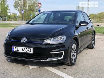 Черный Фольксваген e-Golf, объемом двигателя 0 л и пробегом 106 тыс. км за 11999 $, фото 1 на Automoto.ua