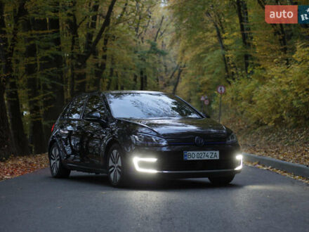 Черный Фольксваген e-Golf, объемом двигателя 0 л и пробегом 199 тыс. км за 8200 $, фото 1 на Automoto.ua