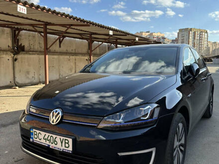 Фольксваген e-Golf 2015 в Киеве на Automoto.ua Черный Фольксваген e-Golf, объемом двигателя 0 л и пробегом 93 тыс. км за 9400 $, фото 1 на Automoto.ua