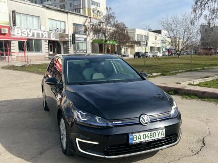 Черный Фольксваген e-Golf, объемом двигателя 0 л и пробегом 137 тыс. км за 10700 $, фото 1 на Automoto.ua