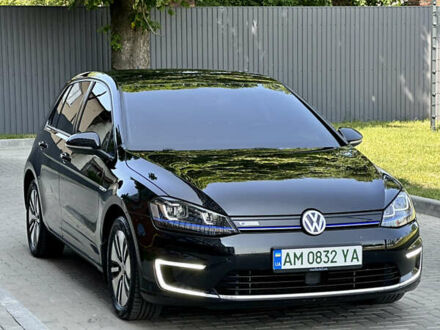 Фольксваген e-Golf 2015 в Житомире на Automoto.ua Черный Фольксваген e-Golf, объемом двигателя 0 л и пробегом 150 тыс. км за 12350 $, фото 1 на Automoto.ua