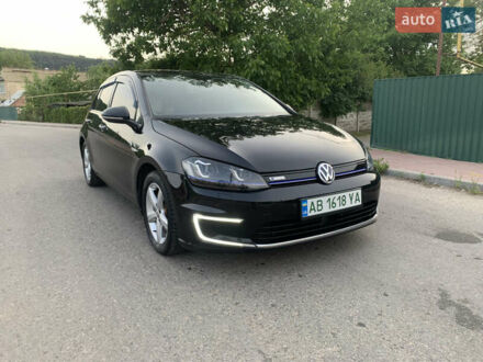 Фольксваген e-Golf 2015 у Могилев-Подольском на Automoto.ua Чорний Фольксваген e-Golf, об'ємом двигуна 0 л та пробігом 161 тис. км за 9900 $, фото 1 на Automoto.ua