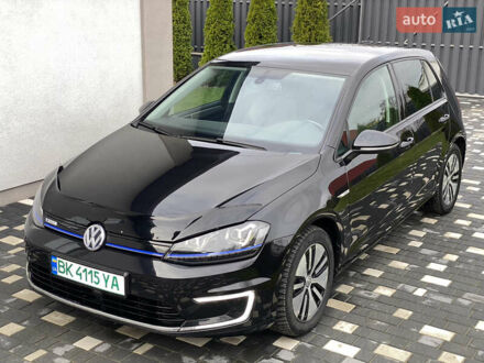 Черный Фольксваген e-Golf, объемом двигателя 0 л и пробегом 145 тыс. км за 7900 $, фото 1 на Automoto.ua