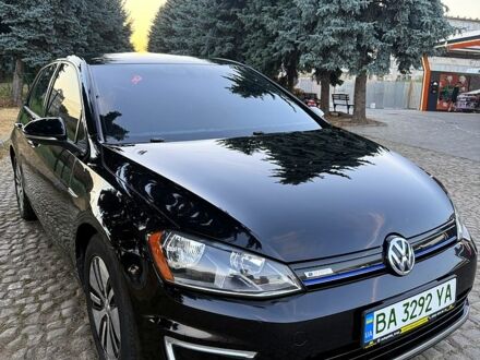 Чорний Фольксваген e-Golf, об'ємом двигуна 68 л та пробігом 186 тис. км за 9800 $, фото 1 на Automoto.ua