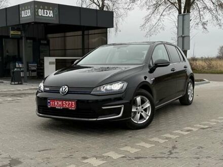 Черный Фольксваген e-Golf, объемом двигателя 0 л и пробегом 130 тыс. км за 9200 $, фото 1 на Automoto.ua