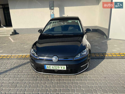 Чорний Фольксваген e-Golf, об'ємом двигуна 0 л та пробігом 162 тис. км за 7200 $, фото 1 на Automoto.ua