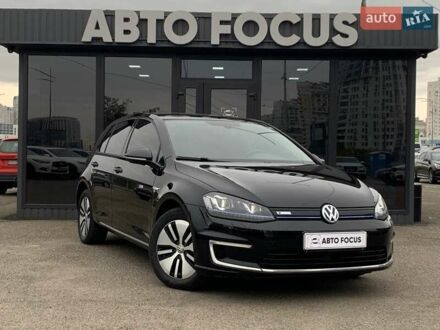 Черный Фольксваген e-Golf, объемом двигателя 0 л и пробегом 180 тыс. км за 11990 $, фото 1 на Automoto.ua