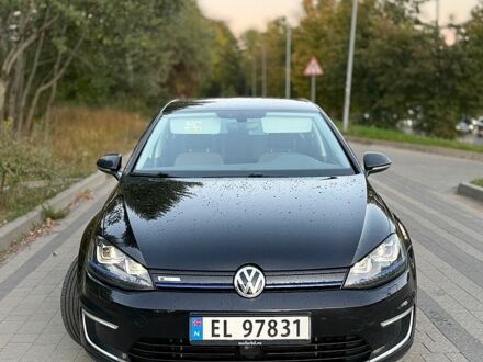 Черный Фольксваген e-Golf, объемом двигателя 0 л и пробегом 122 тыс. км за 9200 $, фото 1 на Automoto.ua