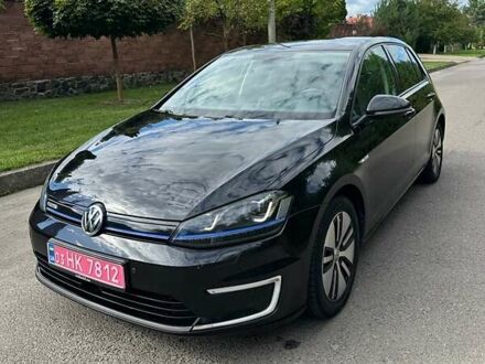 Черный Фольксваген e-Golf, объемом двигателя 0 л и пробегом 87 тыс. км за 9600 $, фото 1 на Automoto.ua