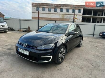 Черный Фольксваген e-Golf, объемом двигателя 0 л и пробегом 156 тыс. км за 7300 $, фото 1 на Automoto.ua