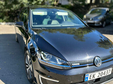 Черный Фольксваген e-Golf, объемом двигателя 0 л и пробегом 118 тыс. км за 8900 $, фото 1 на Automoto.ua