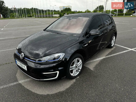 Черный Фольксваген e-Golf, объемом двигателя 0 л и пробегом 125 тыс. км за 16000 $, фото 1 на Automoto.ua