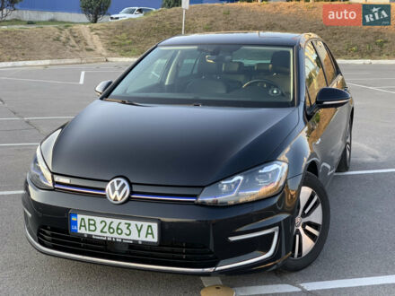 Чорний Фольксваген e-Golf, об'ємом двигуна 0 л та пробігом 141 тис. км за 13000 $, фото 1 на Automoto.ua