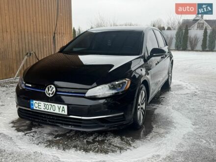 Черный Фольксваген e-Golf, объемом двигателя 0 л и пробегом 122 тыс. км за 9600 $, фото 1 на Automoto.ua