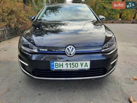 Черный Фольксваген e-Golf, объемом двигателя 0 л и пробегом 165 тыс. км за 12200 $, фото 1 на Automoto.ua