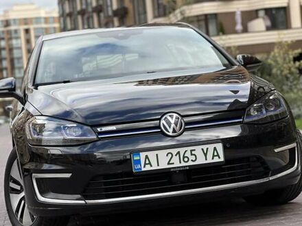 Черный Фольксваген e-Golf, объемом двигателя 0 л и пробегом 200 тыс. км за 15450 $, фото 1 на Automoto.ua