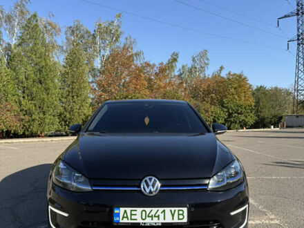 Фольксваген e-Golf 2017 в Кривом Роге на Automoto.ua Черный Фольксваген e-Golf, объемом двигателя 0 л и пробегом 69 тыс. км за 13399 $, фото 1 на Automoto.ua